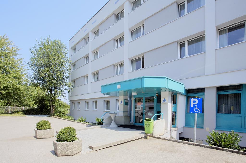 Jugendgaestehaus Linz Luaran gambar
